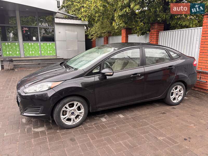 Седан Ford Fiesta 2014 в Житомире фото 4 Седан Ford Fiesta 2014 в Житомире
