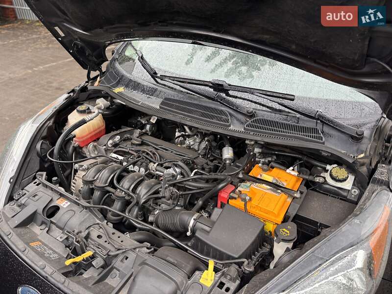 Седан Ford Fiesta 2014 в Житомире фото 17 Седан Ford Fiesta 2014 в Житомире