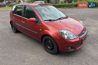Хэтчбек Ford Fiesta 2006 в Луцке