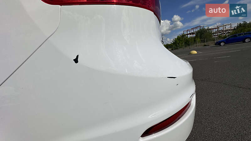 Седан Ford Fiesta 2017 в Киеве фото 19 Седан Ford Fiesta 2017 в Киеве