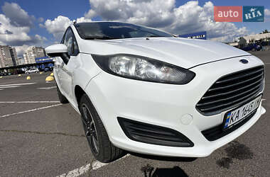 Седан Ford Fiesta 2017 в 