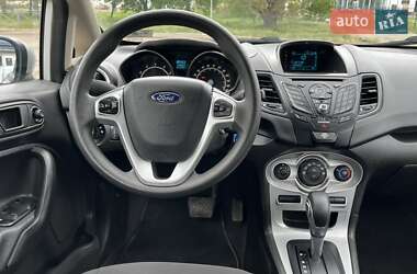 Седан Ford Fiesta 2017 в 