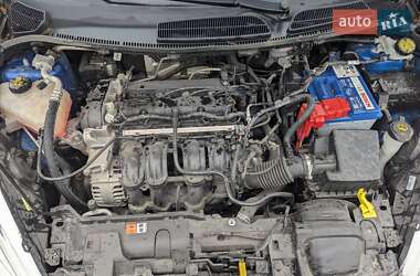 Седан Ford Fiesta 2019 в 