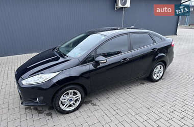 Седан Ford Fiesta 2017 в 