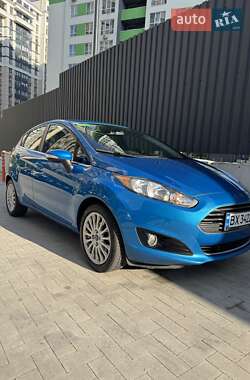 Хэтчбек Ford Fiesta 2014 в Киеве