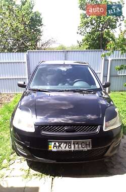 Хэтчбек Ford Fiesta 2006 в 