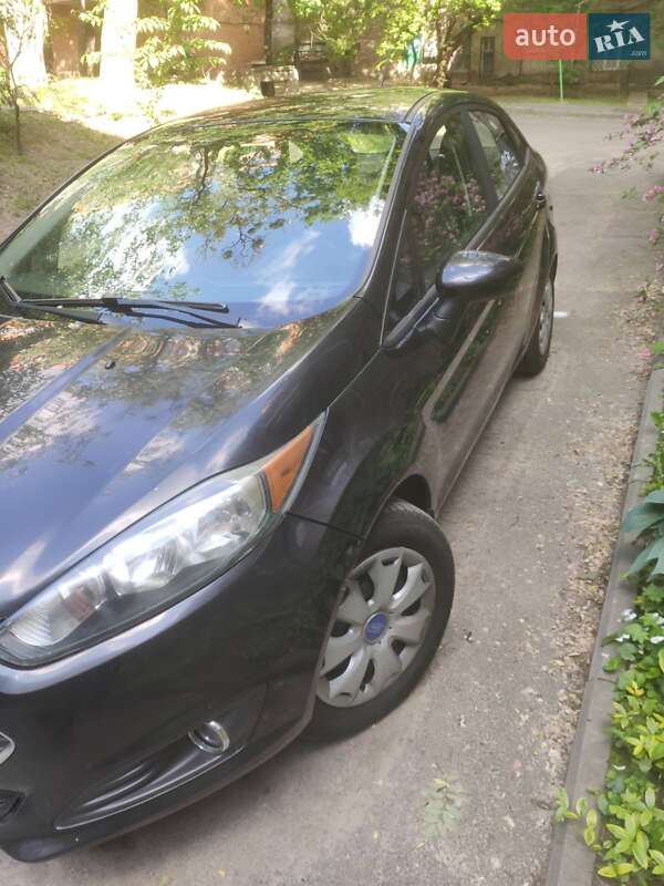 Седан Ford Fiesta 2014 в Харькове фото 30 Седан Ford Fiesta 2014 в Харькове
