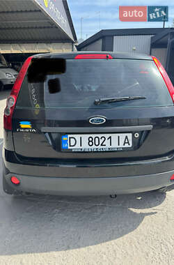 Седан Ford Fiesta 2008 в 