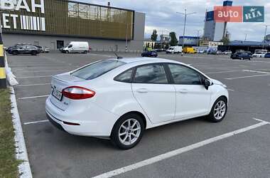 Седан Ford Fiesta 2018 в 