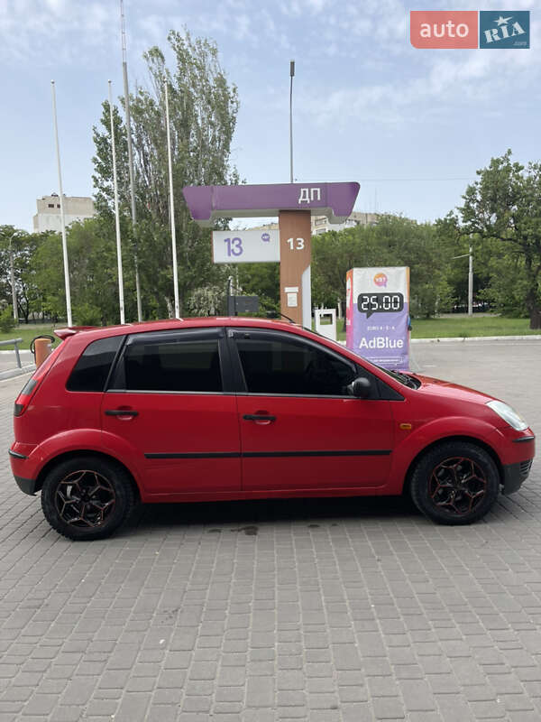 Хэтчбек Ford Fiesta 2005 в Одессе