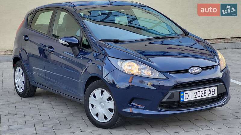 Хэтчбек Ford Fiesta 2011 в Стрые