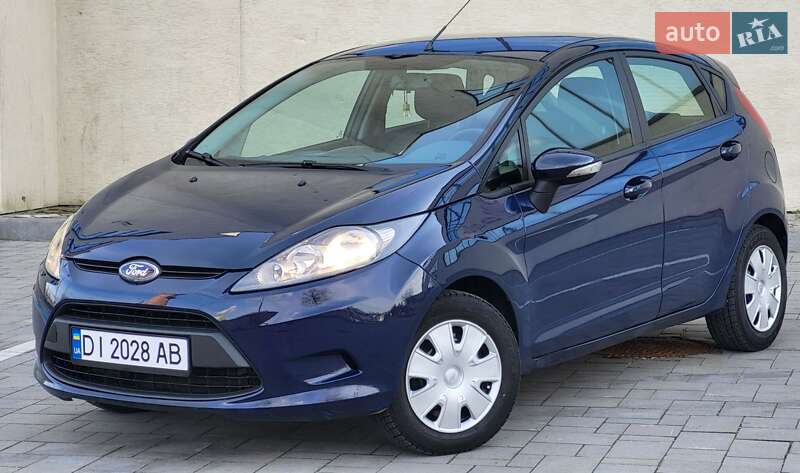 Хэтчбек Ford Fiesta 2011 в Стрые