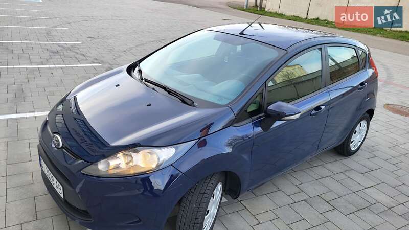 Хэтчбек Ford Fiesta 2011 в Стрые