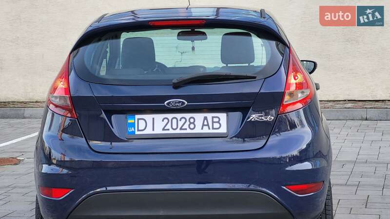 Хэтчбек Ford Fiesta 2011 в Стрые