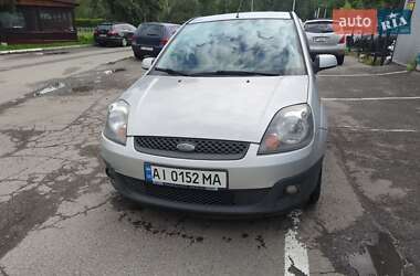 Хэтчбек Ford Fiesta 2007 в Киеве
