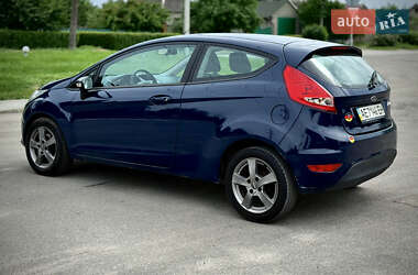 Хэтчбек Ford Fiesta 2008 в 