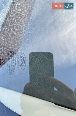 Хэтчбек Ford Fiesta 2012 в 