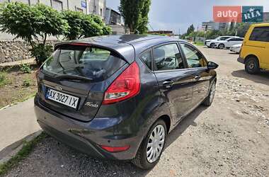 Хэтчбек Ford Fiesta 2010 в 