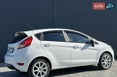 Хэтчбек Ford Fiesta 2019 в 