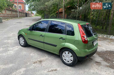 Хетчбек Ford Fiesta 2006 в 