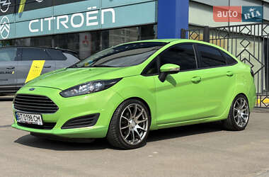 Седан Ford Fiesta 2014 в Миколаєві