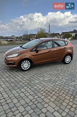 Хетчбек Ford Fiesta 2013 в 