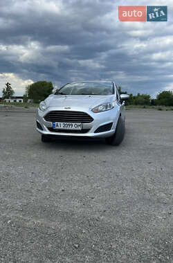Седан Ford Fiesta 2018 в Киеве