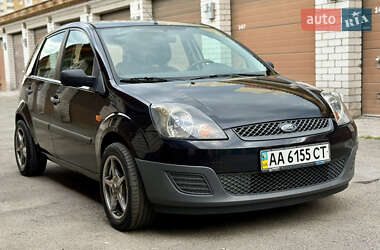 Хэтчбек Ford Fiesta 2007 в 