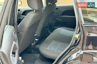 Хэтчбек Ford Fiesta 2007 в 