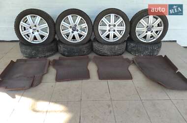 Хэтчбек Ford Fiesta 2005 в 