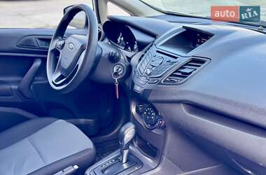 Седан Ford Fiesta 2018 в 