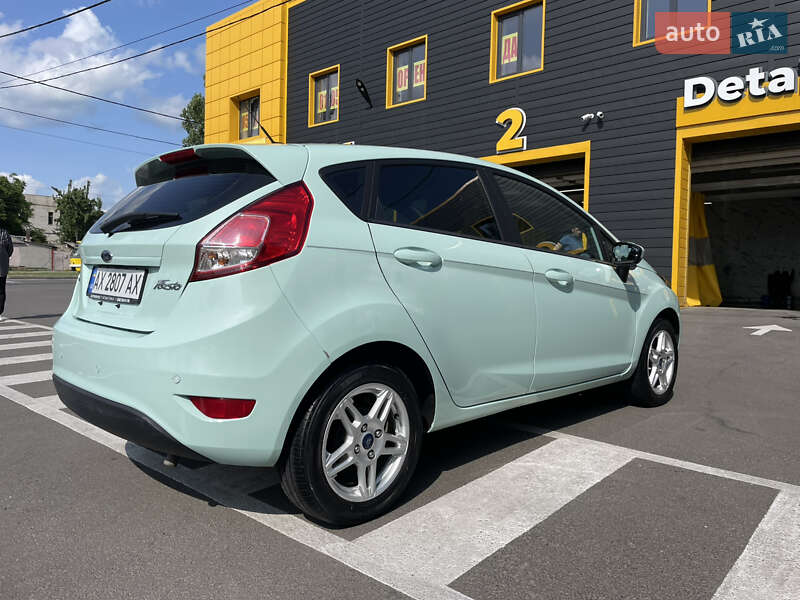 Хэтчбек Ford Fiesta 2017 в Харькове