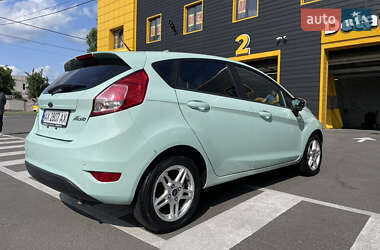 Хэтчбек Ford Fiesta 2017 в 