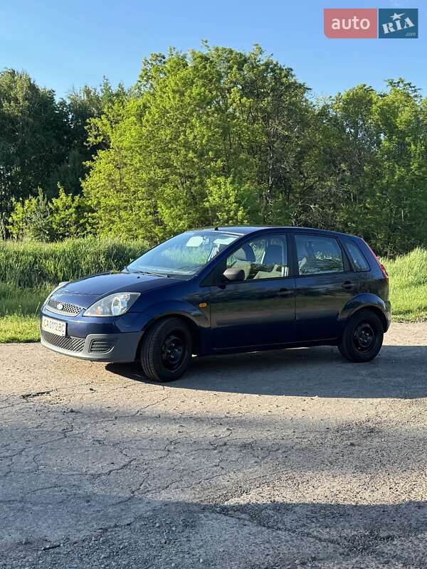 Хетчбек Ford Fiesta 2006 в Прилуках