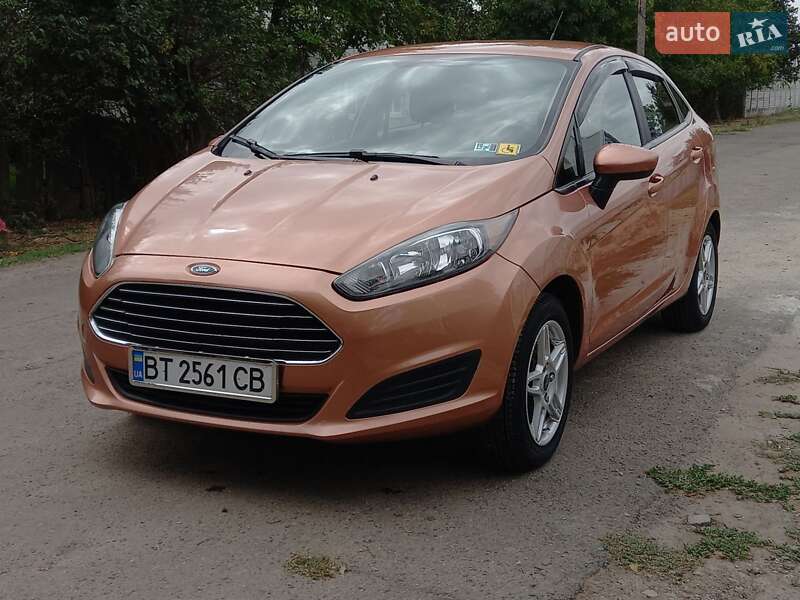 Седан Ford Fiesta 2017 в Миколаєві