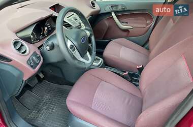 Хетчбек Ford Fiesta 2010 в 