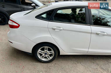 Седан Ford Fiesta 2018 в 