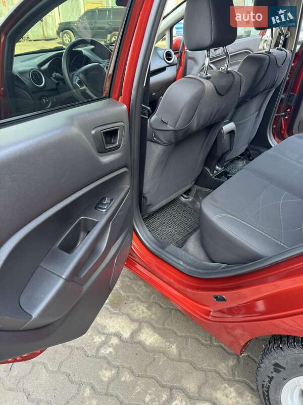 Хэтчбек Ford Fiesta 2018 в Львове фото 13 Хэтчбек Ford Fiesta 2018 в Львове