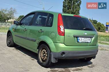 Хэтчбек Ford Fiesta 2008 в 