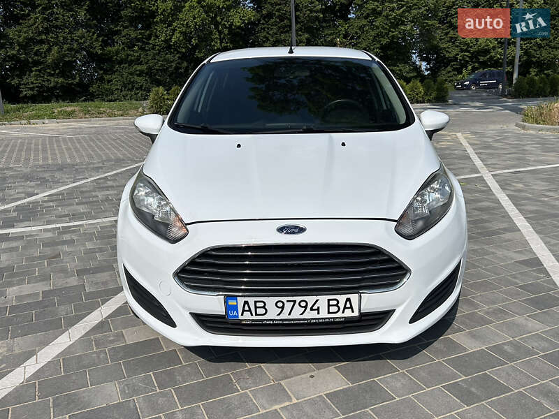 Хетчбек Ford Fiesta 2014 в Вінниці