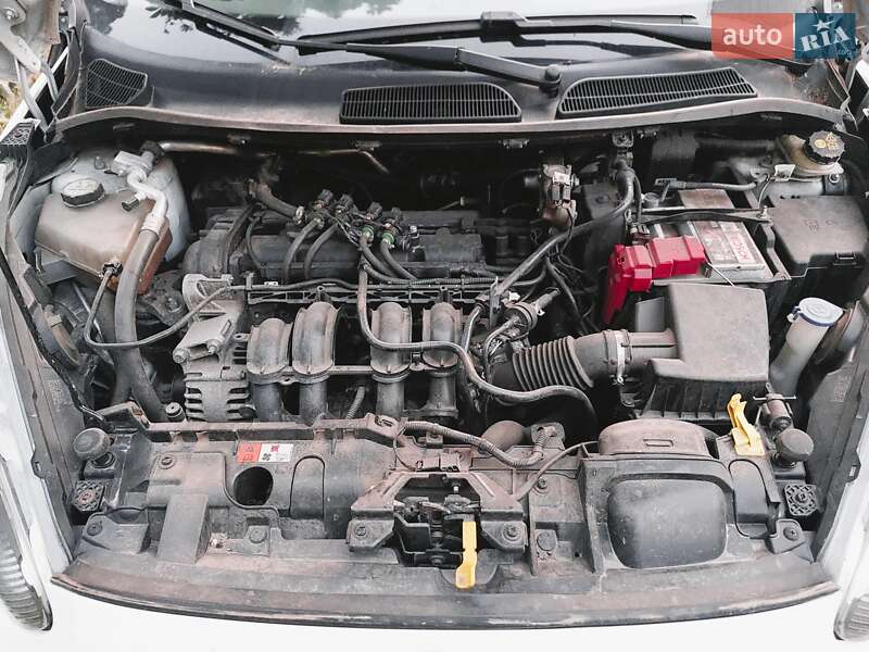 Хэтчбек Ford Fiesta 2012 в Киеве