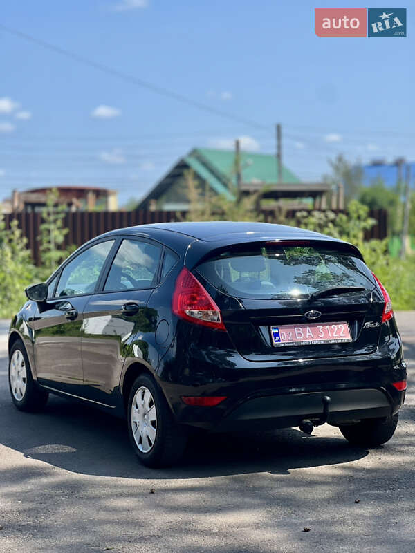 Хэтчбек Ford Fiesta 2009 в Виннице