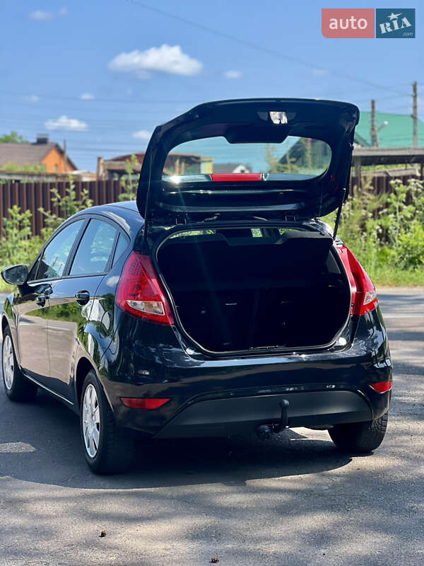 Хэтчбек Ford Fiesta 2009 в Виннице