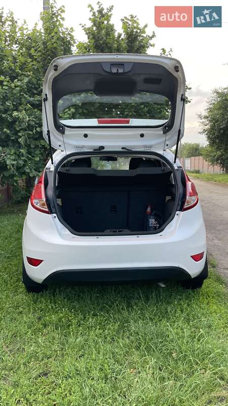 Хетчбек Ford Fiesta 2019 в Києві