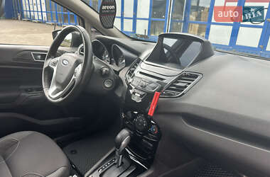 Хэтчбек Ford Fiesta 2014 в 