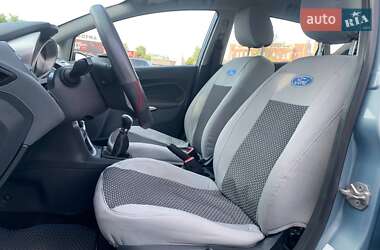 Хэтчбек Ford Fiesta 2009 в 