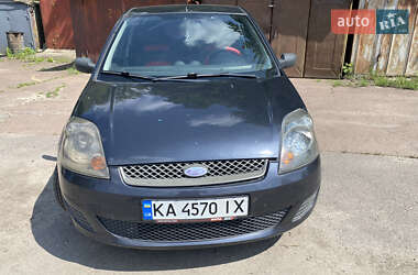 Хэтчбек Ford Fiesta 2008 в Киеве