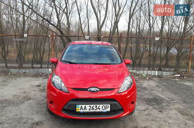 Хэтчбек Ford Fiesta 2010 в Киеве