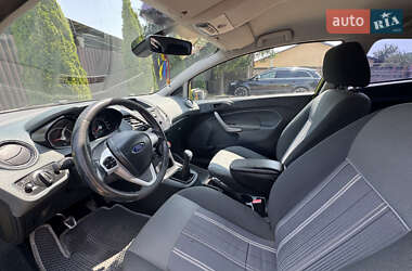 Хэтчбек Ford Fiesta 2008 в 