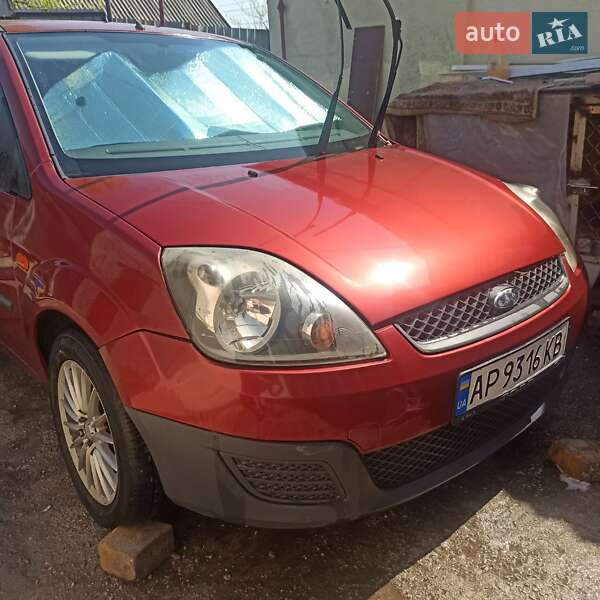 Хэтчбек Ford Fiesta 2007 в Запорожье